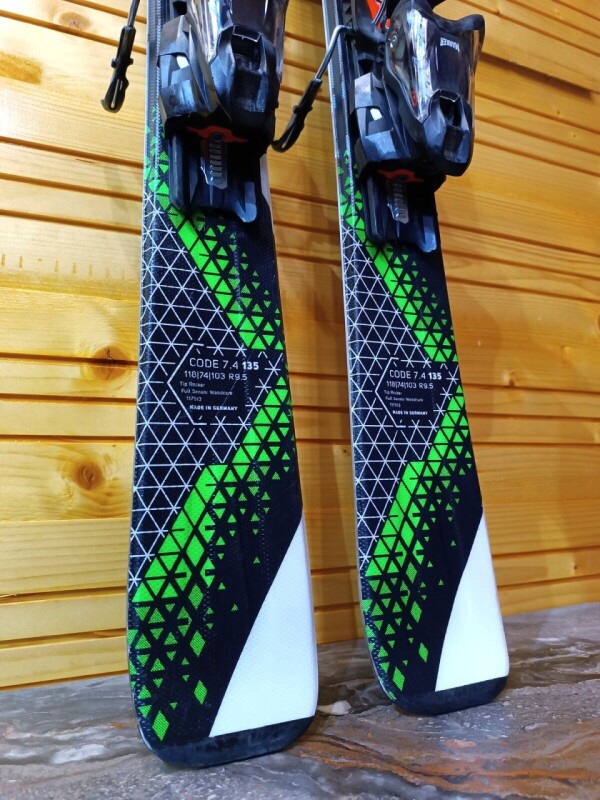 LYŽE VOLKL CODE 7.4 135CM